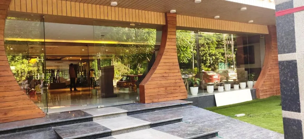 ****  Hotel Sakura By Maps Gurgaon India
